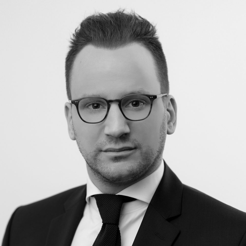 Alexandre FolmanFounder and Managing Partner